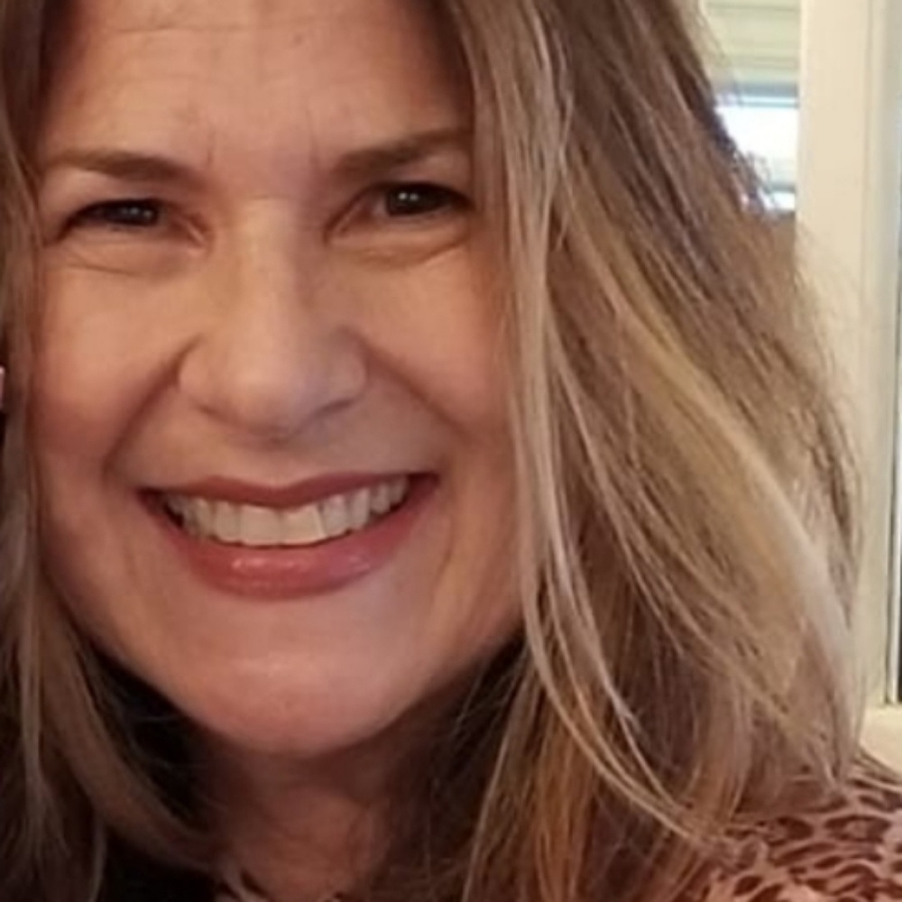 Meet your Posher, Cindy